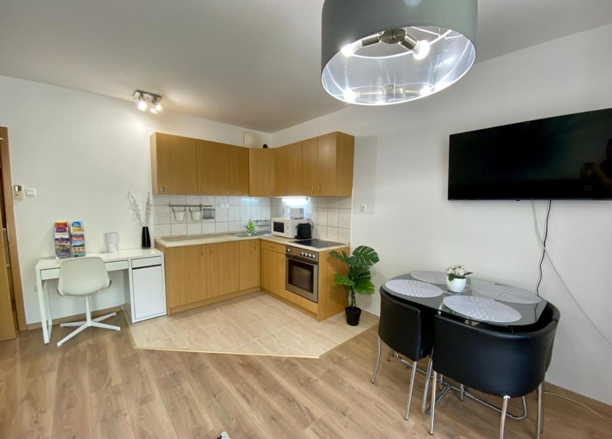 Orangehomes One Bedroom Design Apartment บูดาเปสต์ ภายนอก รูปภาพ